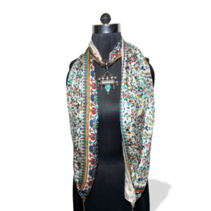 Ivory floral silk stole with oxidised tribal pendant